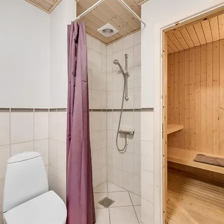 Dom wakacyjny Mart - 1-6km From The Sea By Interhome
